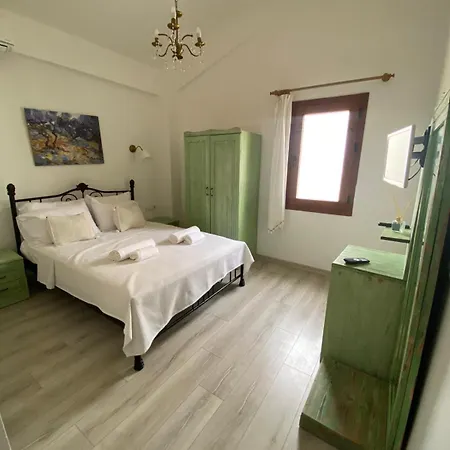 Otel Just *